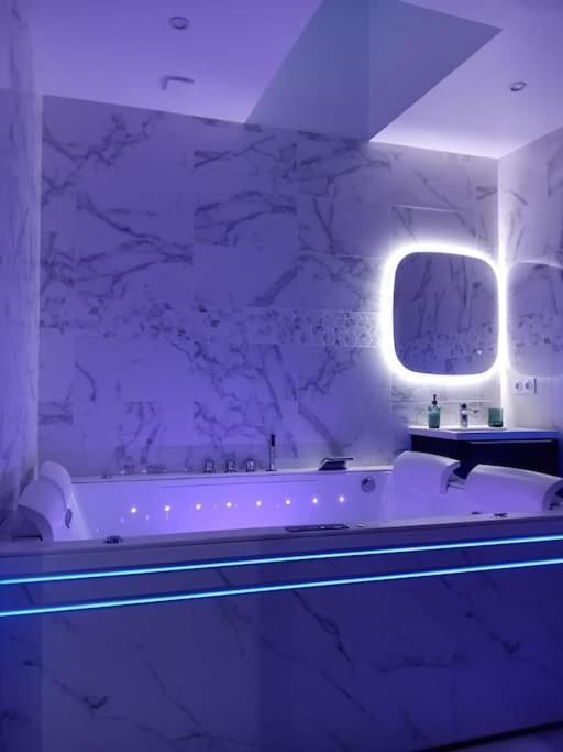 Maison Avec Jacuzzi - Louvres Proche Roissy Cdg - Paris Екстериор снимка